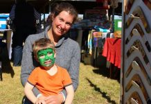 Collectors line up for bargains