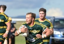 Fast-starting Wattles salute