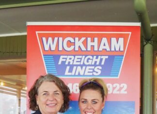 Consistent Sam Hinze snares record