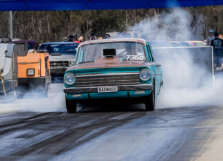 Road Trip Drag Challenge for Warwick